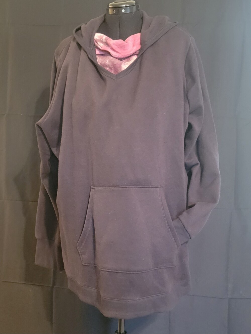 Women's Hooded Pullover Sweater - Black